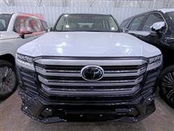 تۆیۆتا لاند کروزەر